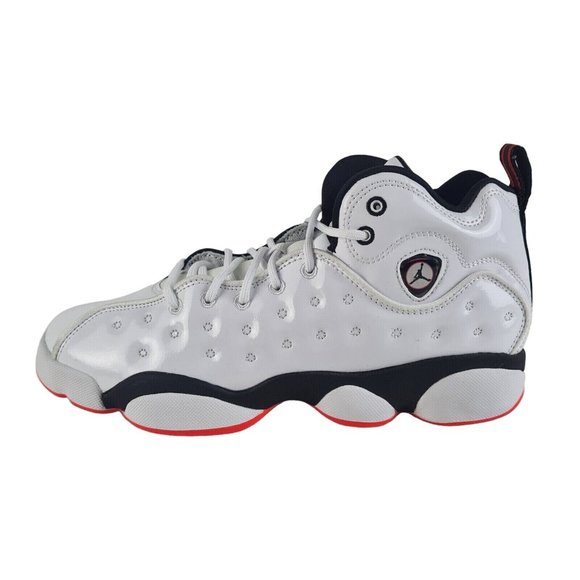 jordan jumpman team 2 white and grey